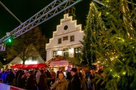 Der Lingener Weihnachtsmarkt soll nach einem Jahr Corona-Pause in diesem Jahr wieder für festliche Atmosphäre in der Lingener Innenstadt sorgen.